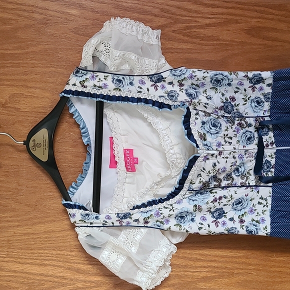 Kreuger Dihrndl 38 blue roses and top Oktoberfest - Picture 6 of 6